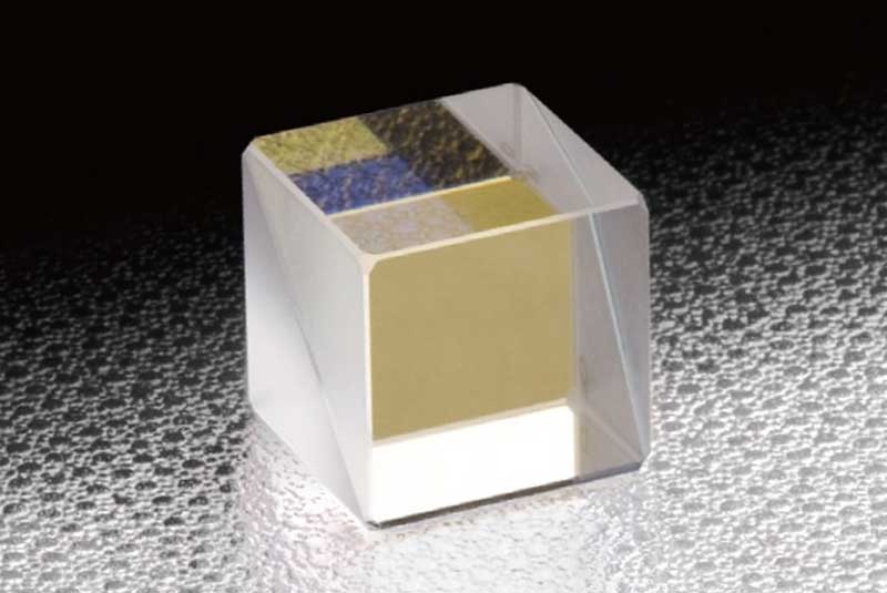 Cube Beamsplitters