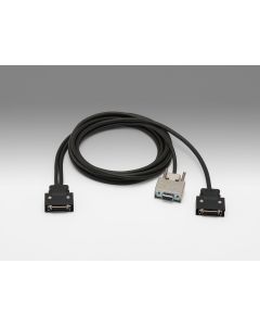Kabel zum Anschluss des Controllers an das Servopaket und den AC-Servomotor